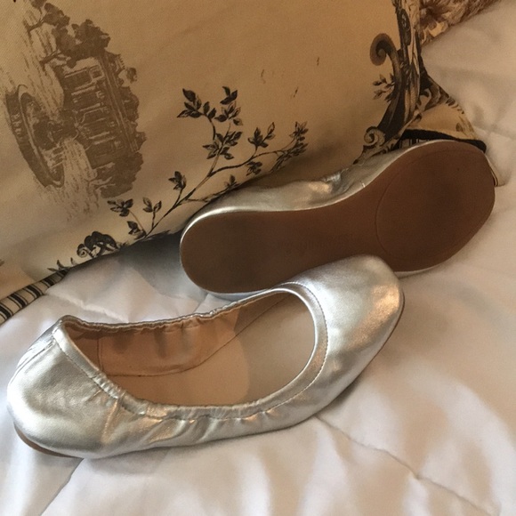 Ballet flats Silver  8.5 - Picture 2 of 2
